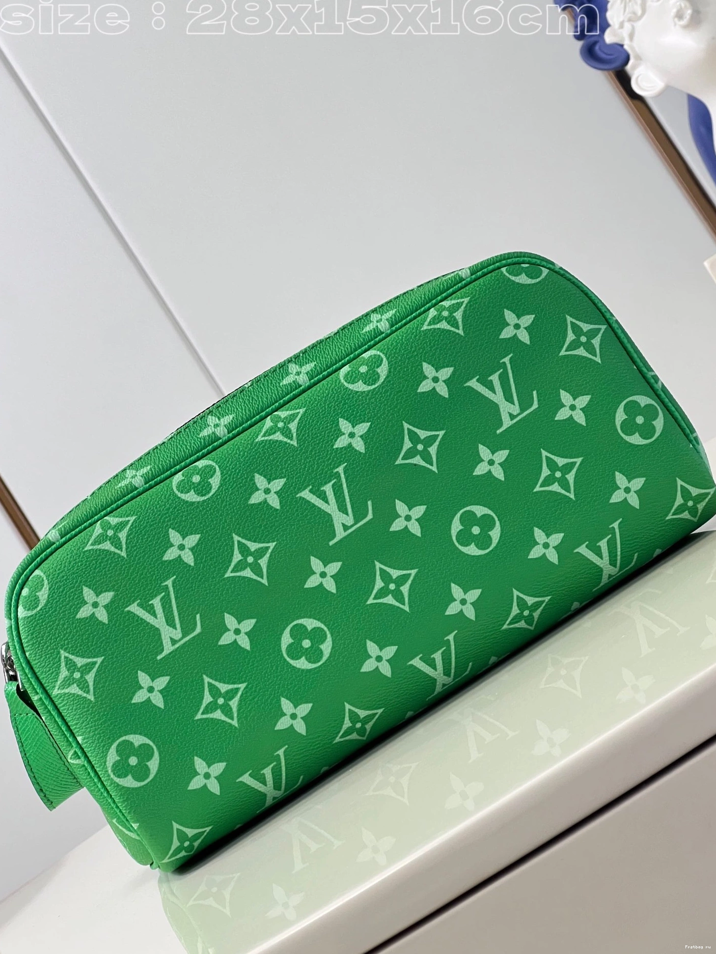 Frstbag ru -28*15*16.5CM KIT VUITTON LOUIS DOPP 0804